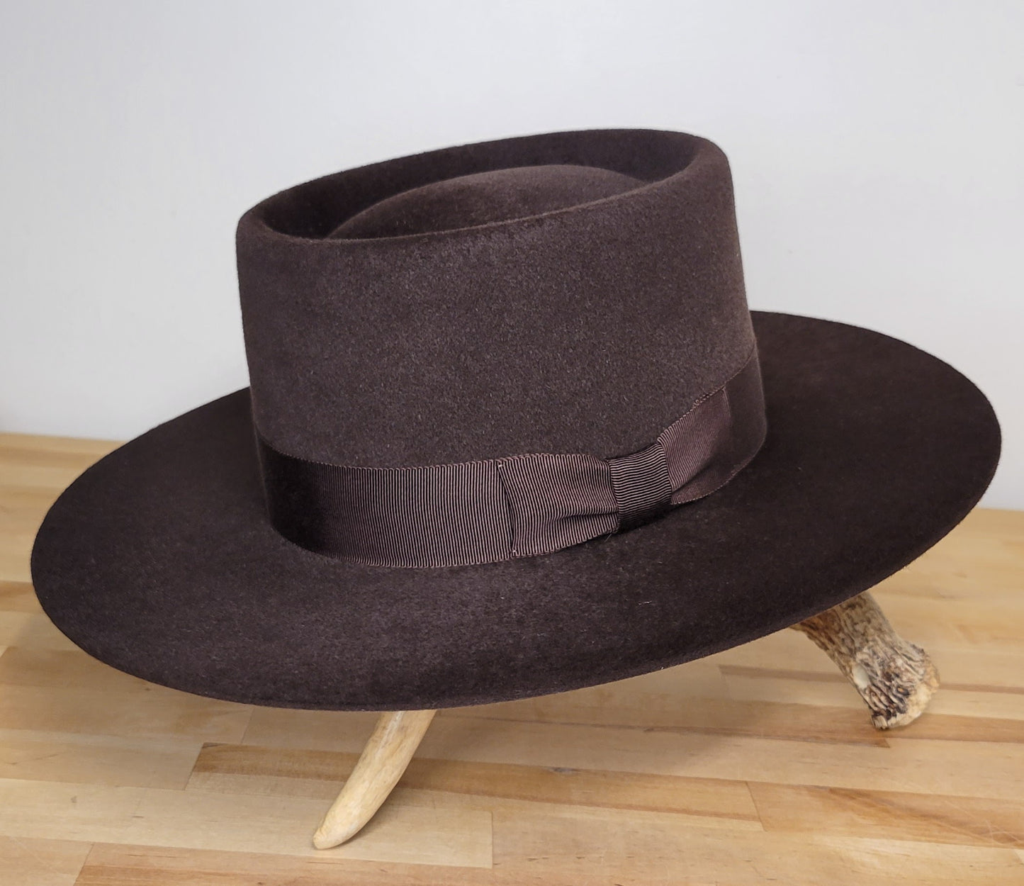 The Faith Wide Brim Telescopic Hat