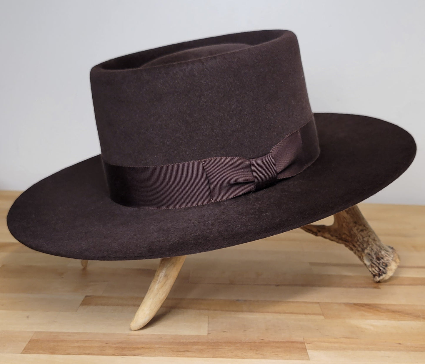 The Faith Wide Brim Telescopic Hat